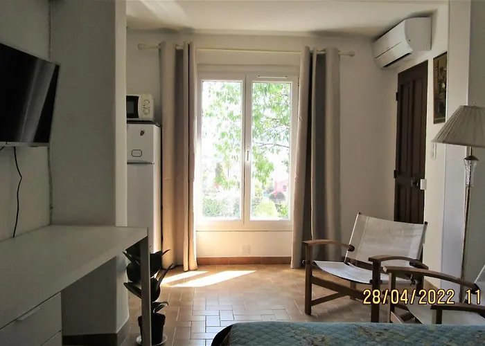 Nice - Studio Independant En Villa - Mer Ville Calme Jardinet