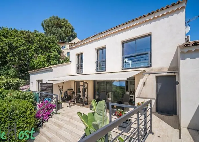 3 Bedrooms Apartment Villa With Private Garden And Pool